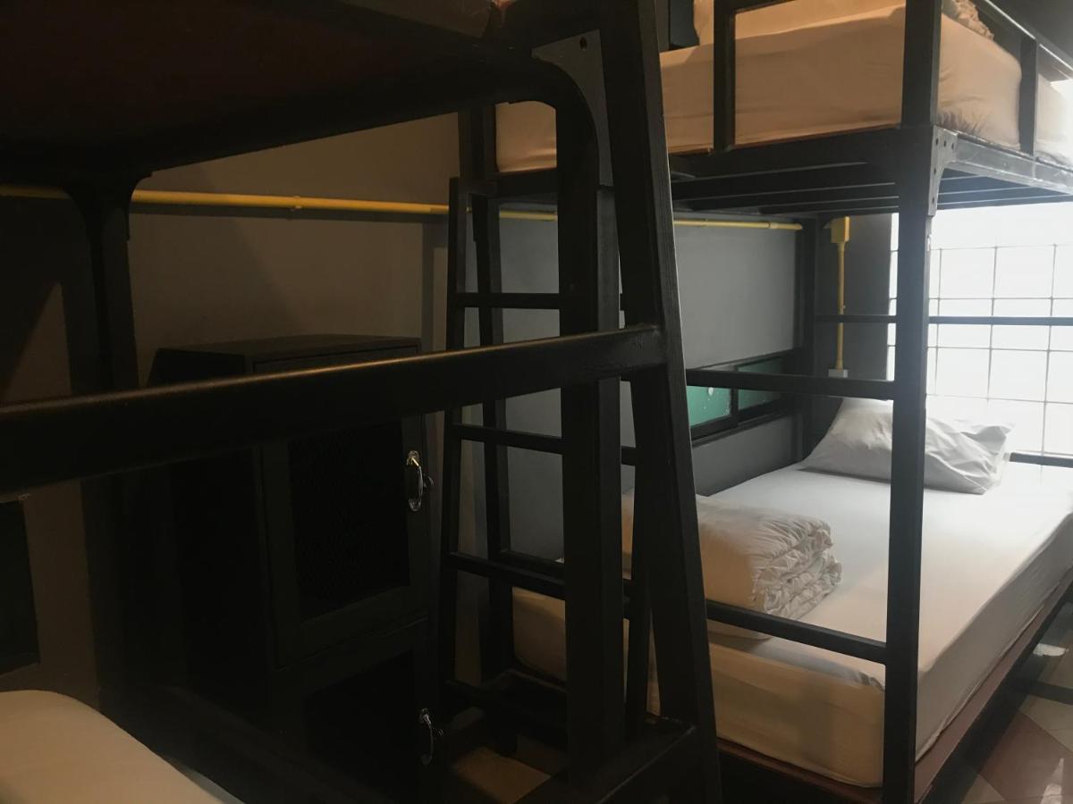 248 Street Hostel Чиангмай Экстерьер фото